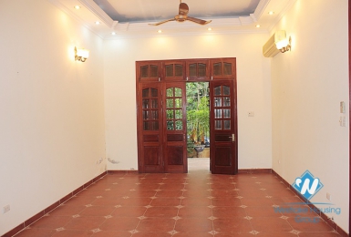 Nice house for lease in Tay Ho, Ha Noi